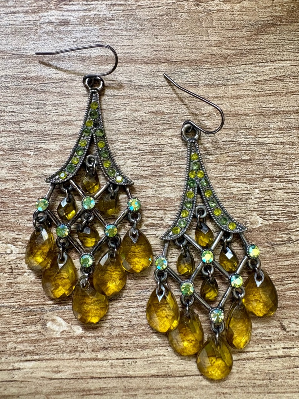 Beautiful citrine/amber colored Teardrop Chandelier Earrings